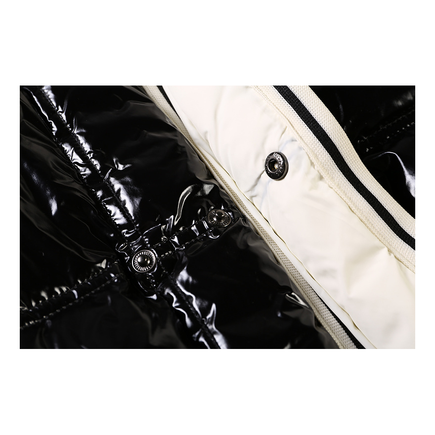 Moncler Contrast-Trim Glossy Hooded Puffer Jacket | Contrast Trim | Glossy Shell