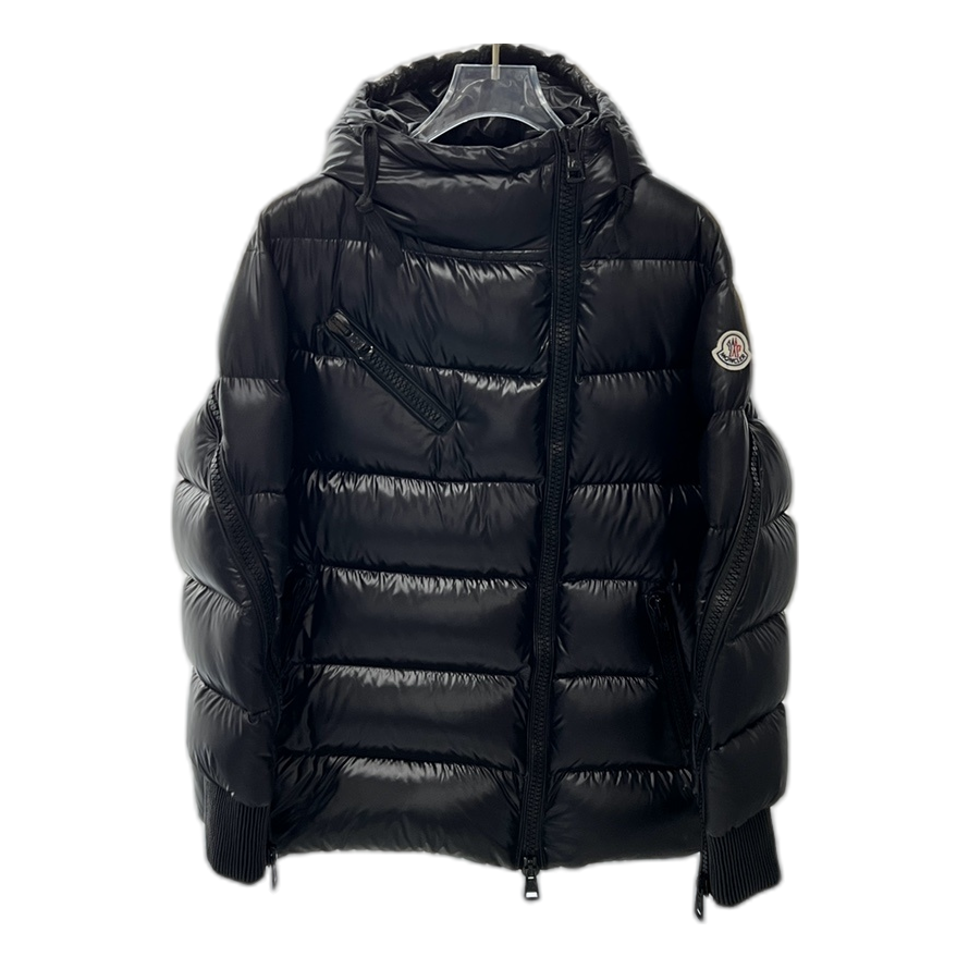 Moncler Liriope Asymmetric-Zip Hooded Puffer Jacket | Premium Down | Signature Detail