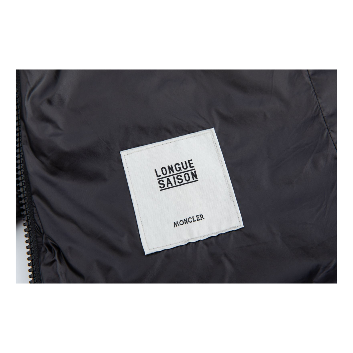 Moncler Gles Fitted Hooded Puffer Jacket | Premium Down | Tailored Fit