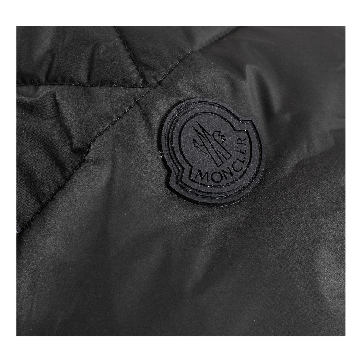 Moncler Contrast-Lined Logo-Hood Puffer Jacket | Black | Logo Hood | Contrast Lining